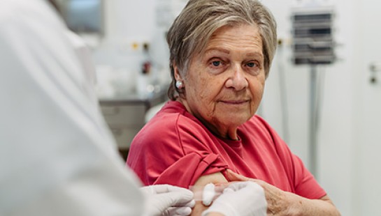 MANEJO INTEGRAL DEL PACIENTE CRÓNICO EN ATENCIÓN PRIMARIA: SEGUIMIENTO, PROGRAMAS Y PRESTACIONES